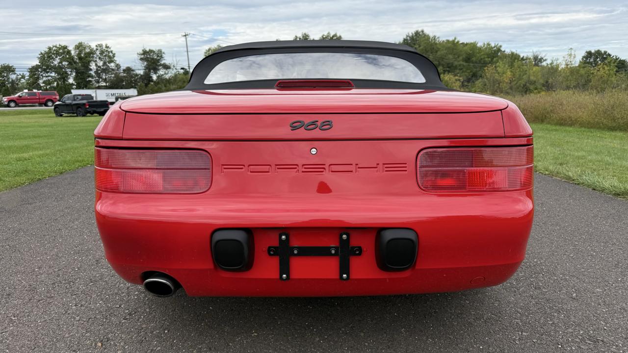 Porsche 968 2dr Cabriolet 6-Spd 1992