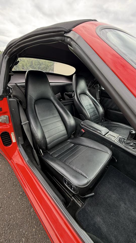 Porsche 968 2dr Cabriolet 6-Spd 1992