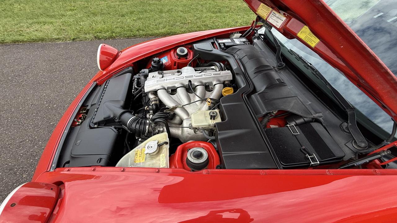 Porsche 968 2dr Cabriolet 6-Spd 1992