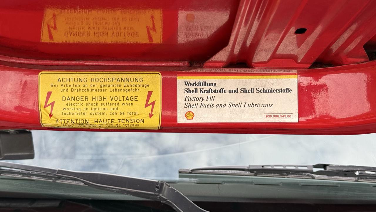 Porsche 968 2dr Cabriolet 6-Spd 1992