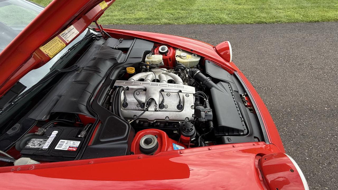 Porsche 968 2dr Cabriolet 6-Spd 1992