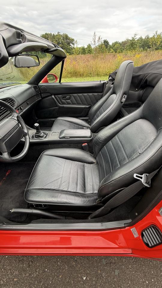 Porsche 968 2dr Cabriolet 6-Spd 1992