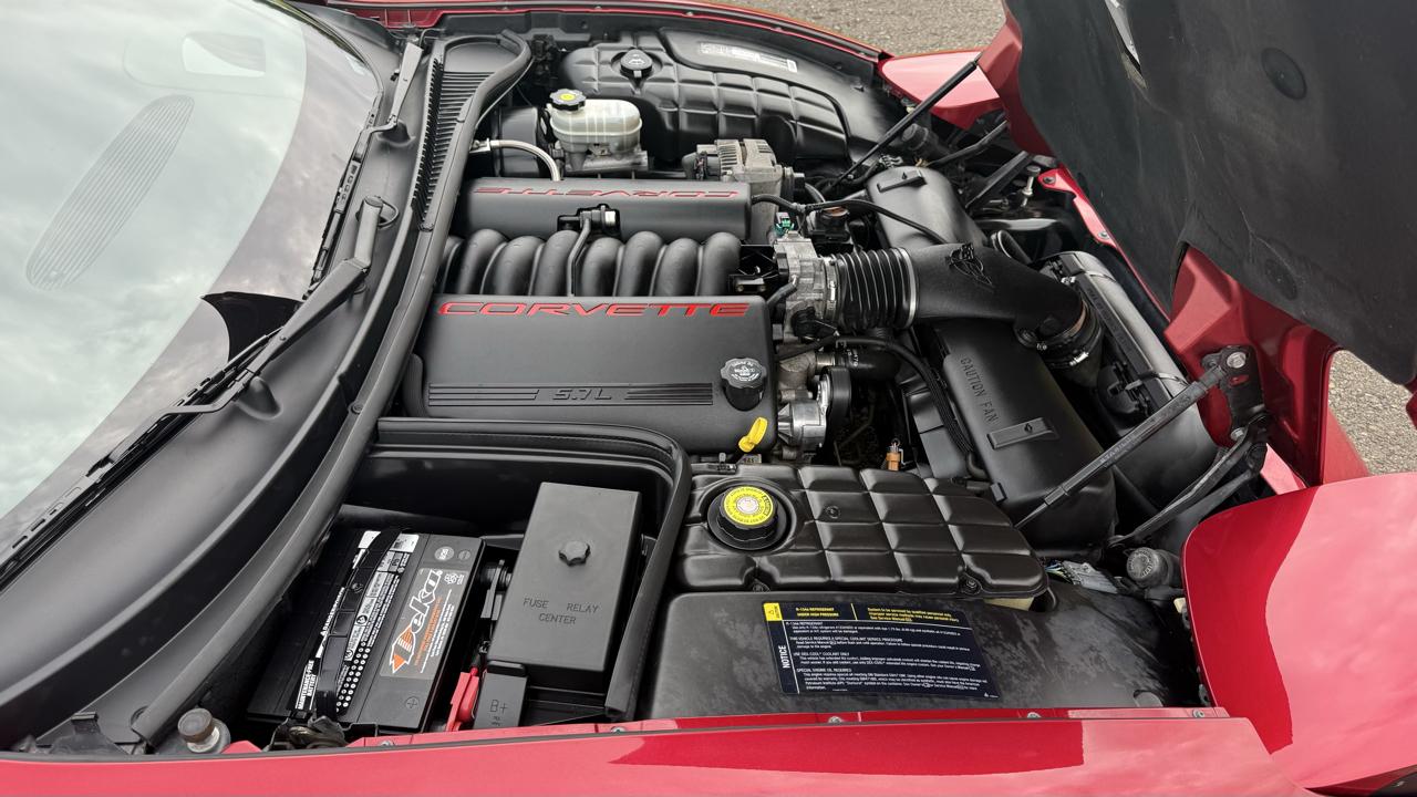 Chevrolet Corvette 2dr Cpe 2002