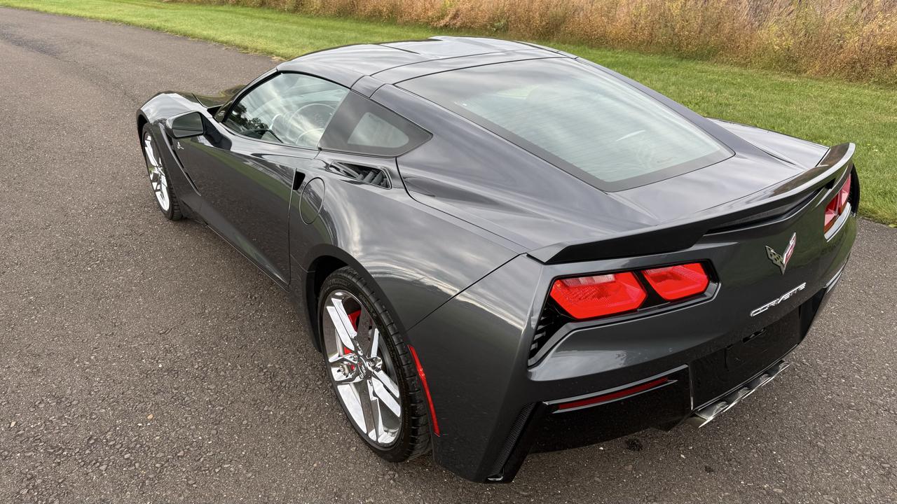 Chevrolet Corvette Stingray 2dr Z51 Cpe w/2LT 2014