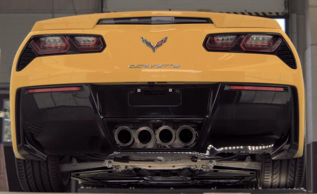 Chevrolet Corvette 2dr Stingray Cpe w/1LT 2016