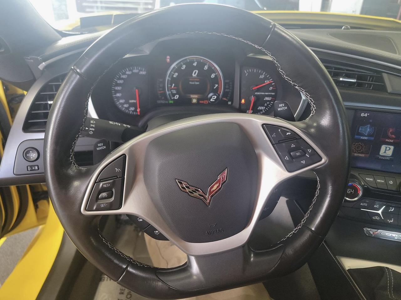 Chevrolet Corvette 2dr Stingray Cpe w/1LT 2016