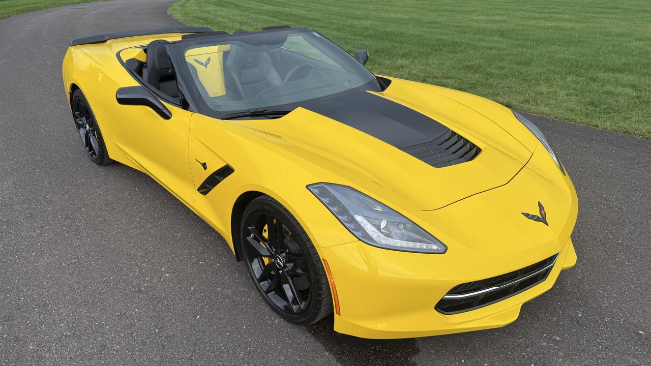 Chevrolet Corvette 2dr Stingray Z51 Conv w/2LT 2015