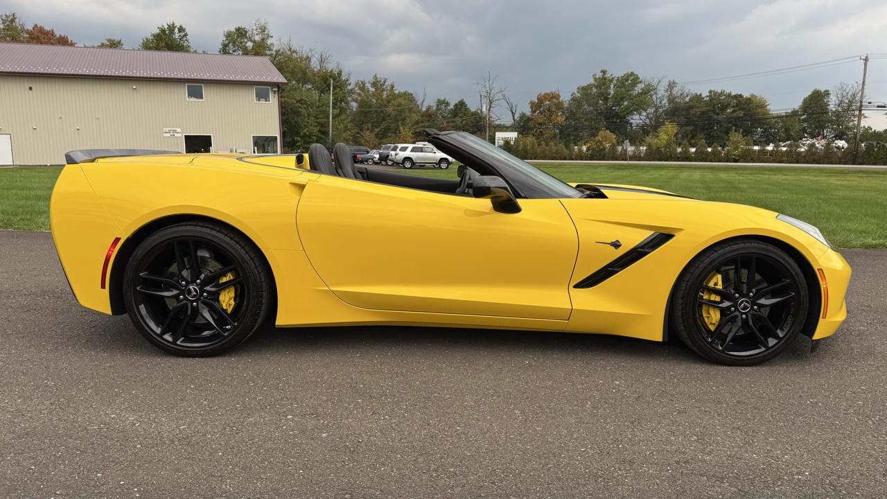Chevrolet Corvette 2dr Stingray Z51 Conv w/2LT 2015