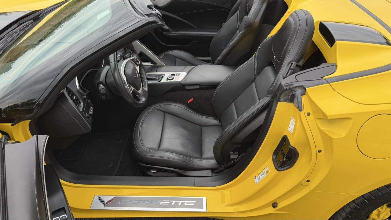 Chevrolet Corvette 2dr Stingray Z51 Conv w/2LT 2015