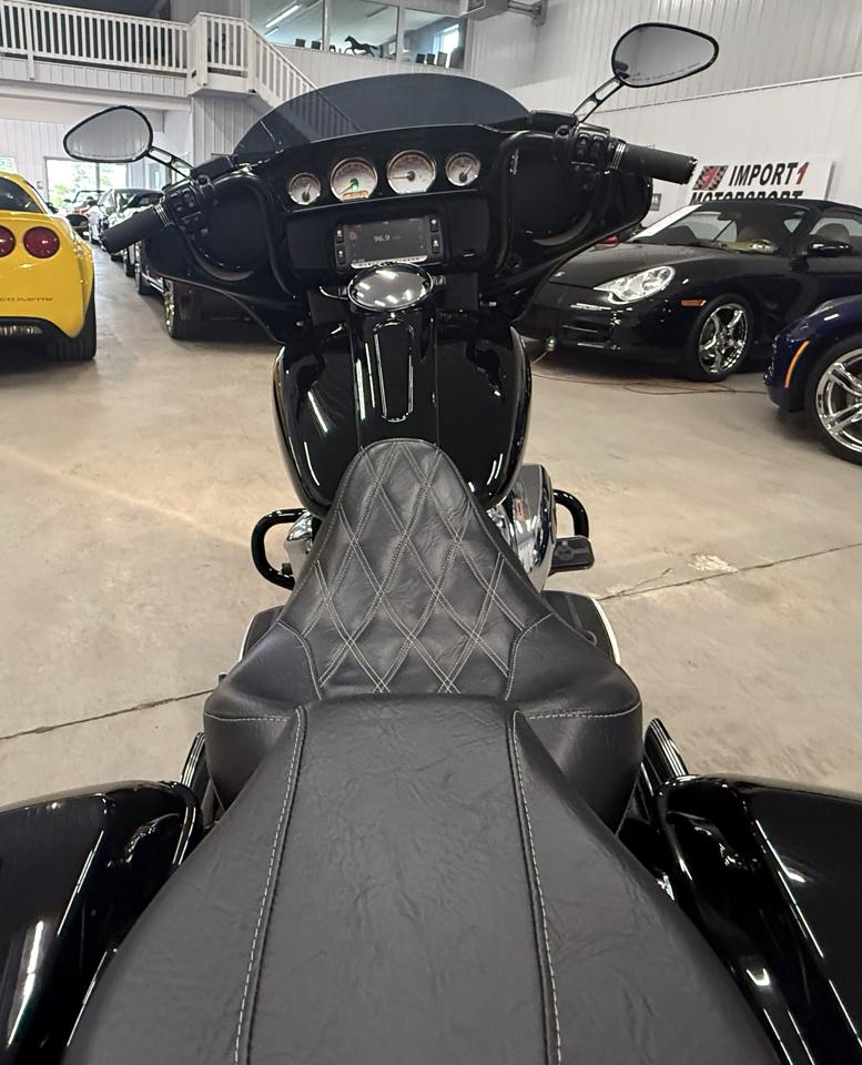 Harley-Davidson Street Glide Special  2017