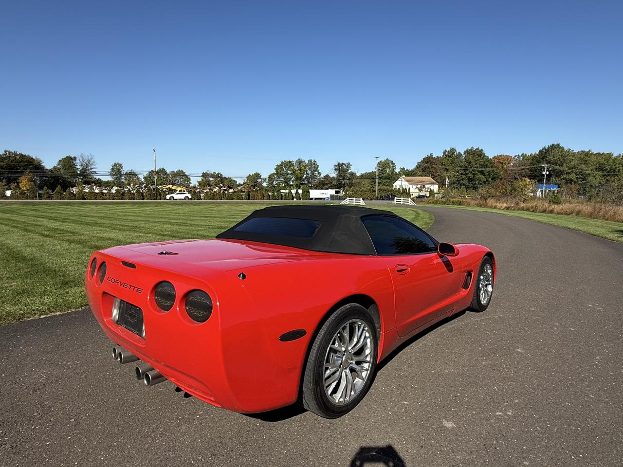 Chevrolet Corvette 2dr Convertible 2001
