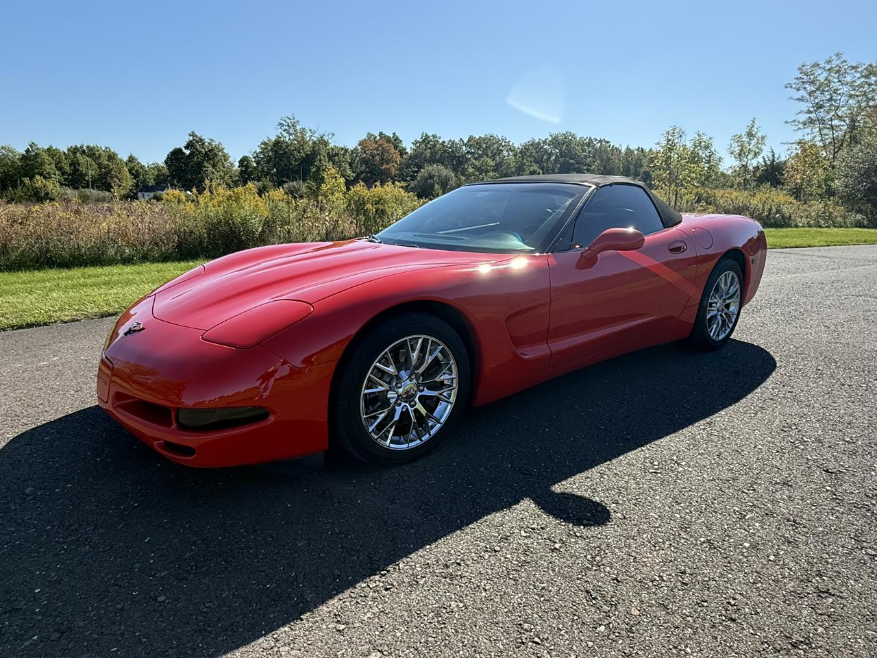 Chevrolet Corvette 2dr Convertible 2001