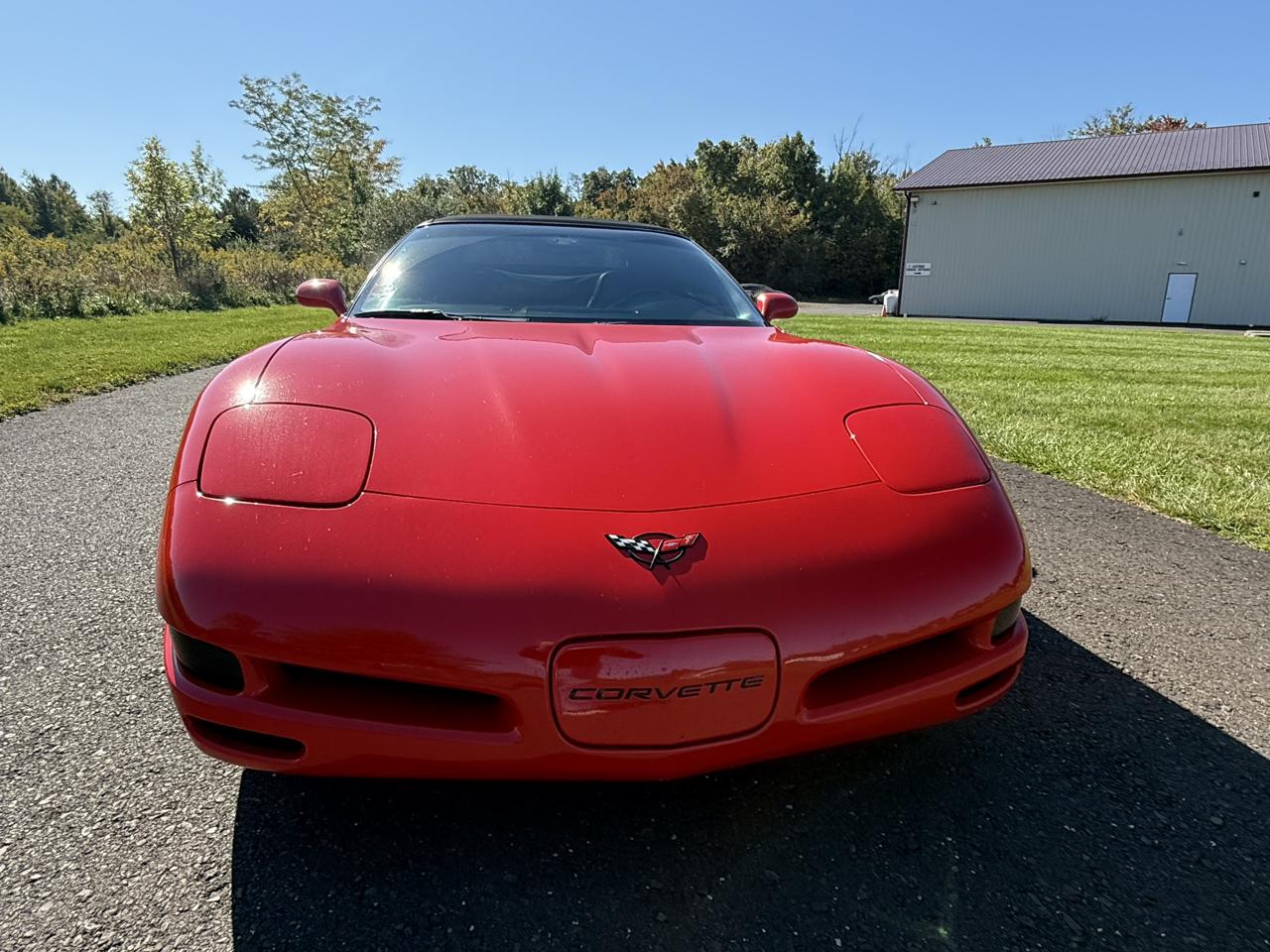 Chevrolet Corvette 2dr Convertible 2001