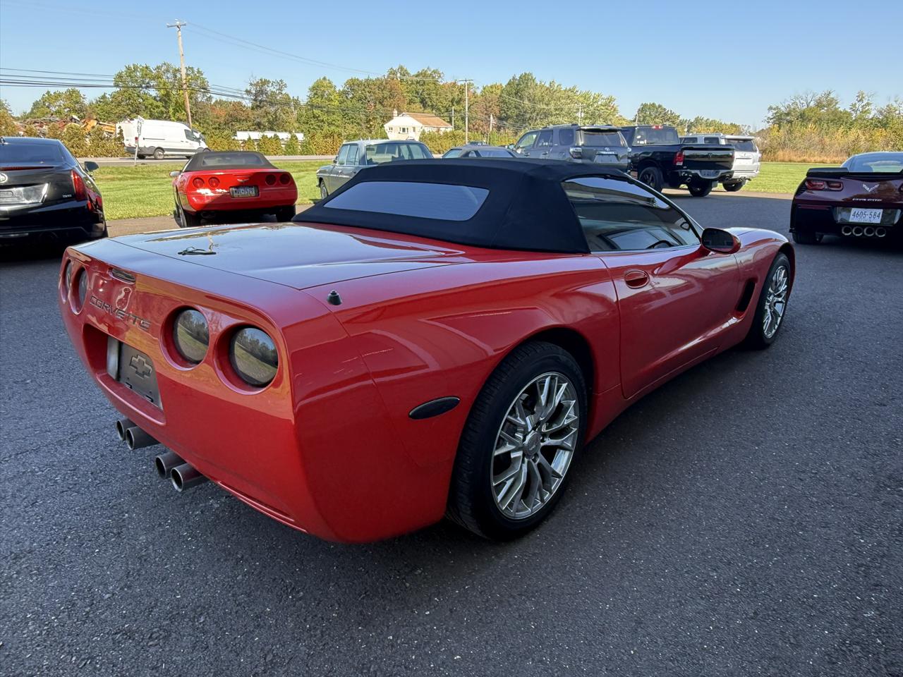 Chevrolet Corvette 2dr Convertible 2001