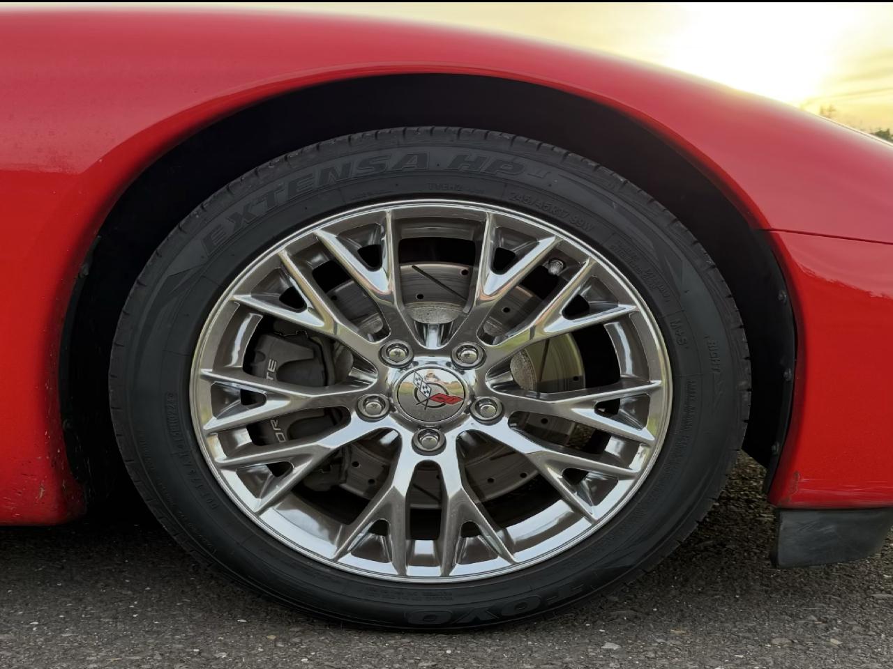 Chevrolet Corvette 2dr Convertible 2001