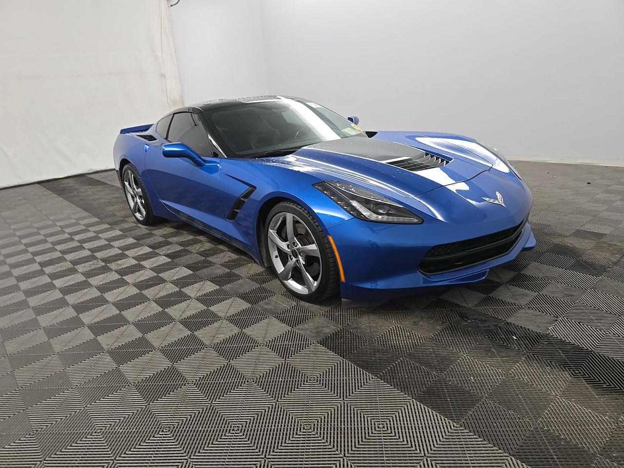 Chevrolet Corvette Stingray 2dr Z51 Cpe w/3LT 2014