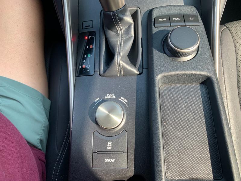 Lexus IS 300 RWD 2020