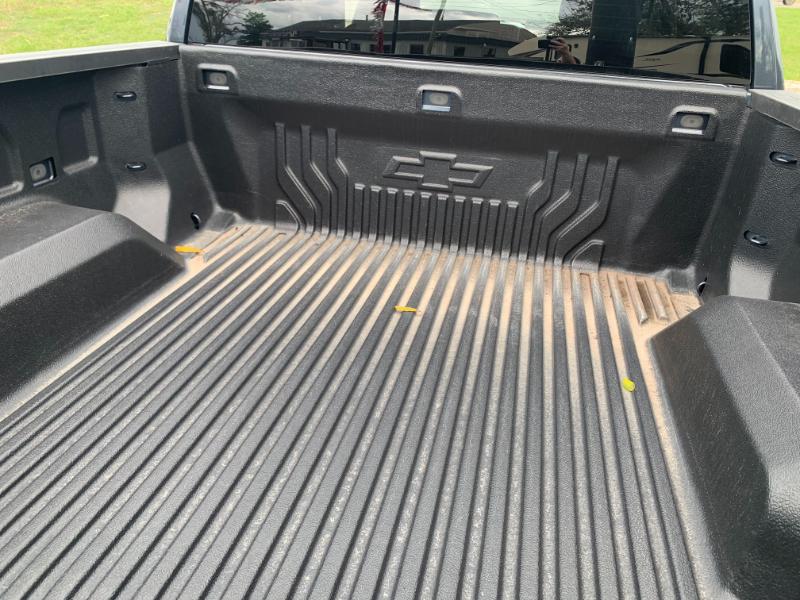 Chevrolet Silverado 1500 Limited LT Crew Cab 4WD 2022