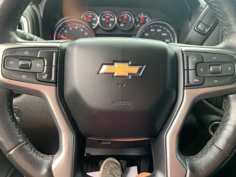 Chevrolet Silverado 1500 Limited LT Crew Cab 4WD 2022