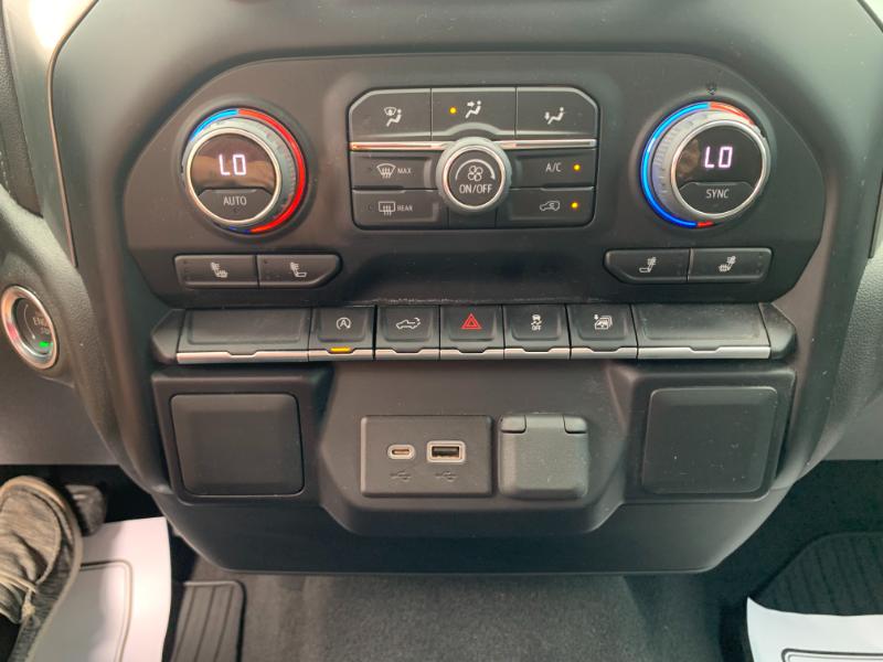 Chevrolet Silverado 1500 Limited LT Crew Cab 4WD 2022