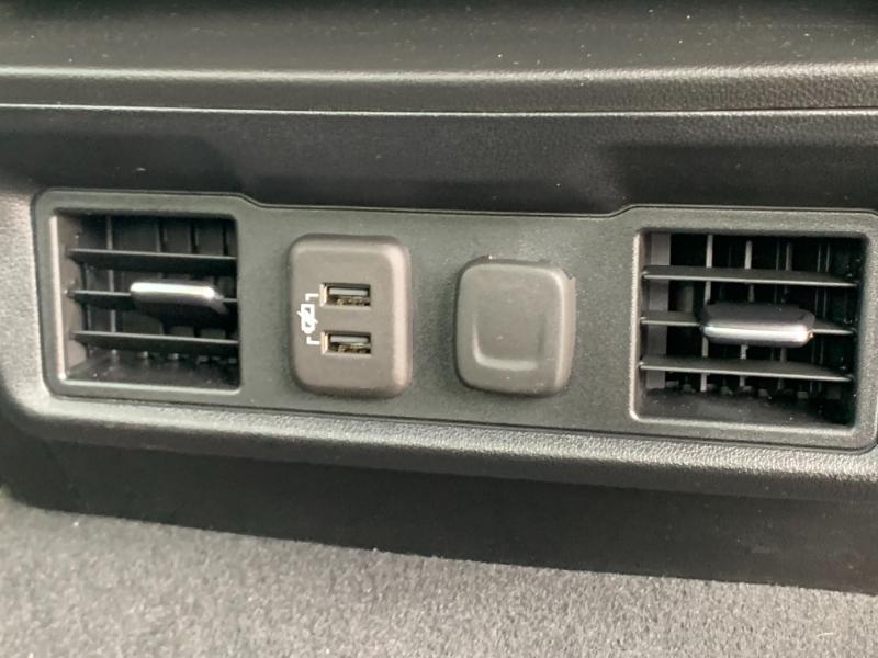 Chevrolet Silverado 1500 Limited LT Crew Cab 4WD 2022