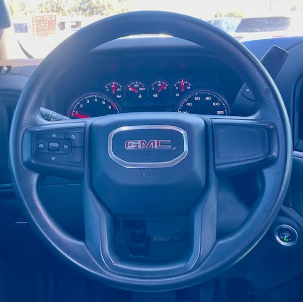 GMC Sierra 1500 Pro Crew Cab Short Box 4WD 2023 GMC Sierra 1500 Pro Crew Cab Short Box 4WD 2023