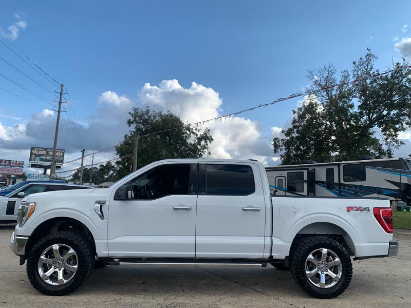 Ford F-150 XLT SuperCrew 4WD 2023