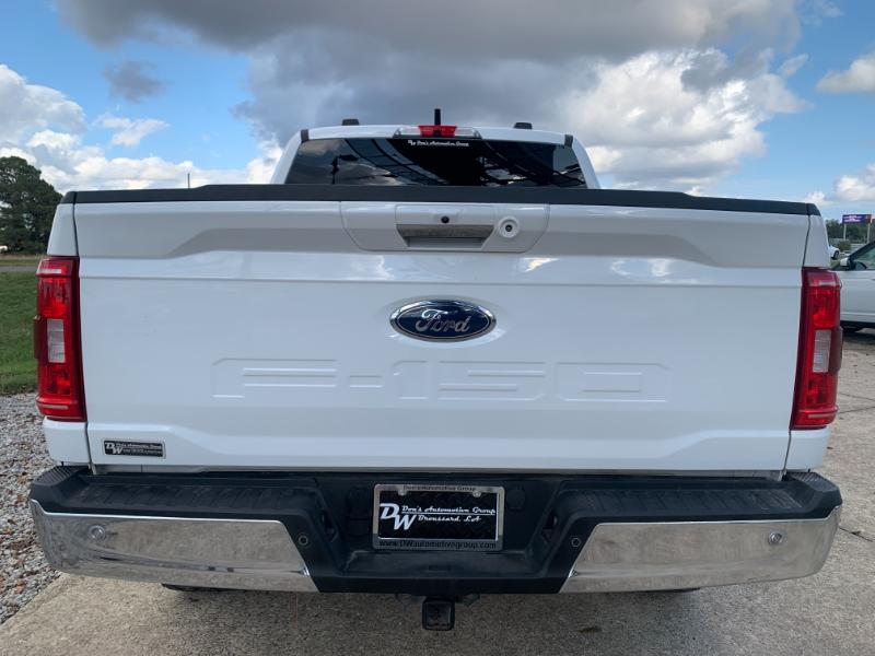 Ford F-150 XLT SuperCrew 4WD 2023