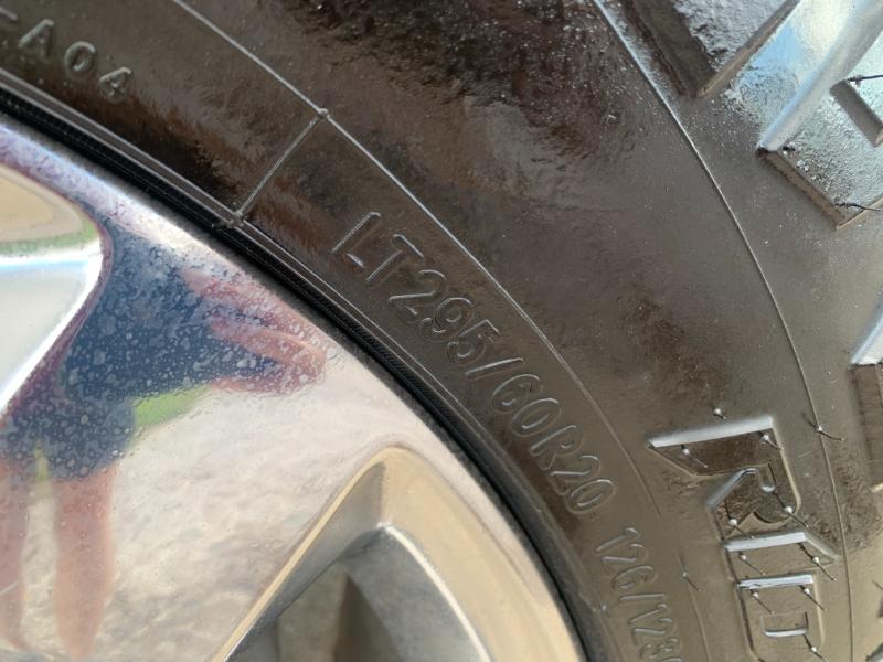 Ford F-150 XLT SuperCrew 4WD 2023