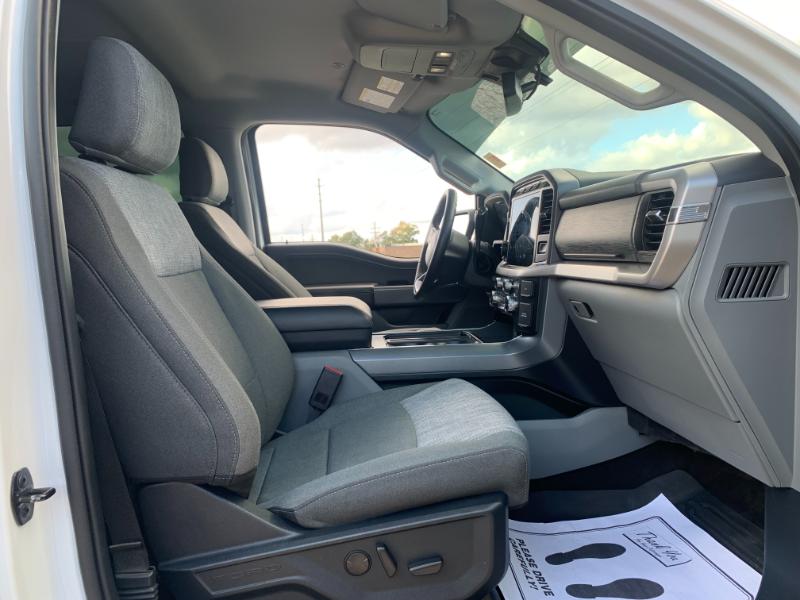 Ford F-150 XLT SuperCrew 4WD 2023