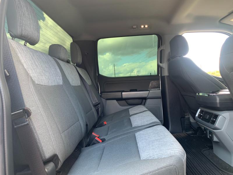 Ford F-150 XLT SuperCrew 4WD 2023