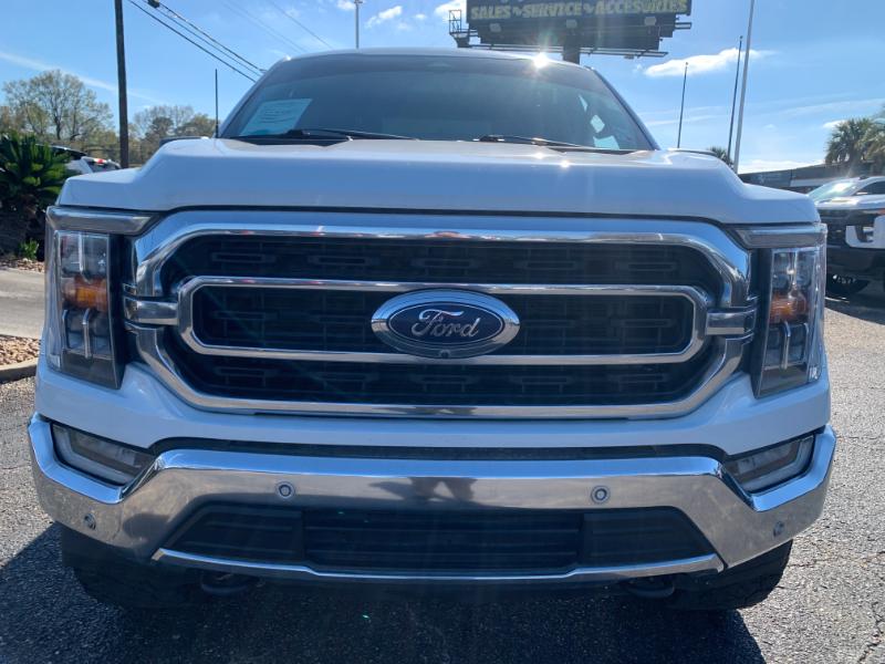 Ford F-150 XLT SuperCrew 4WD 2023