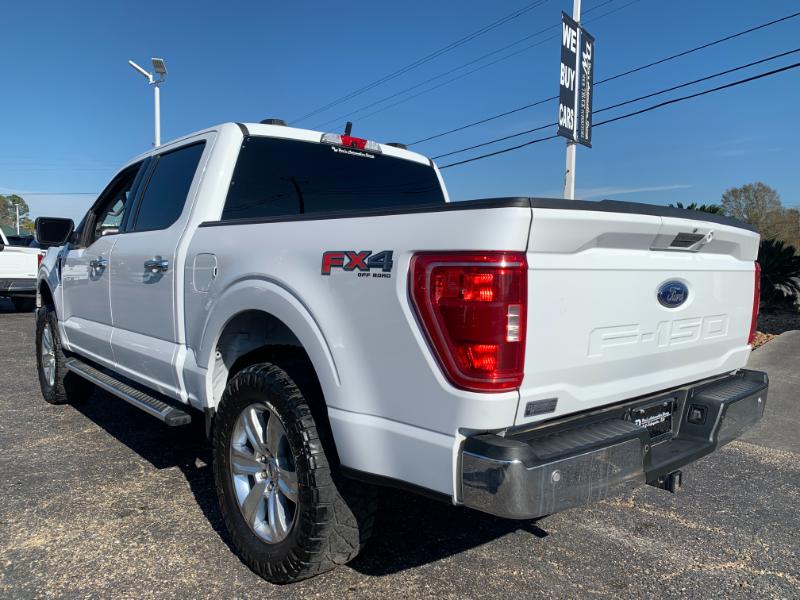 Ford F-150 XLT SuperCrew 4WD 2023