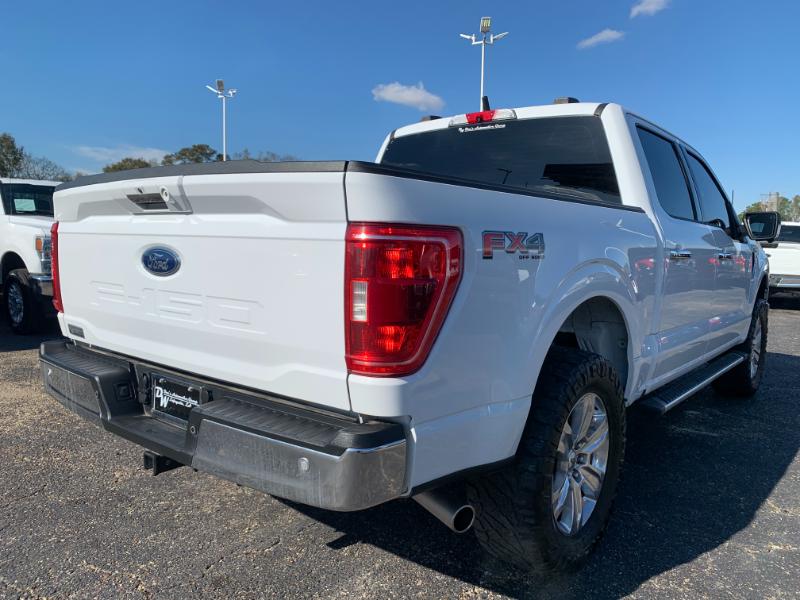 Ford F-150 XLT SuperCrew 4WD 2023