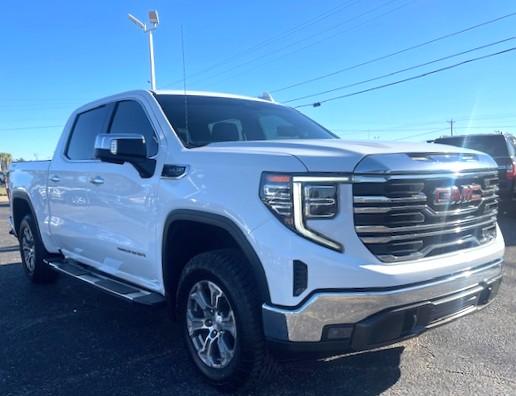 GMC Sierra 1500 SLT Crew Cab 4WD 2023 GMC Sierra 1500 SLT Crew Cab 4WD 2023