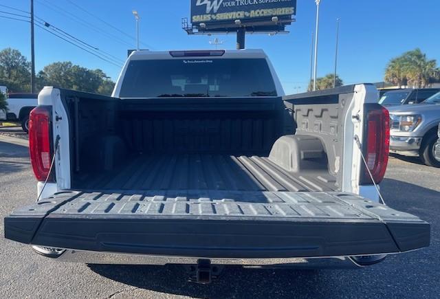 GMC Sierra 1500 SLT Crew Cab 4WD 2023 GMC Sierra 1500 SLT Crew Cab 4WD 2023