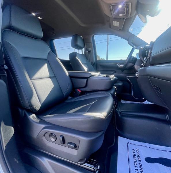 GMC Sierra 1500 SLT Crew Cab 4WD 2023 GMC Sierra 1500 SLT Crew Cab 4WD 2023