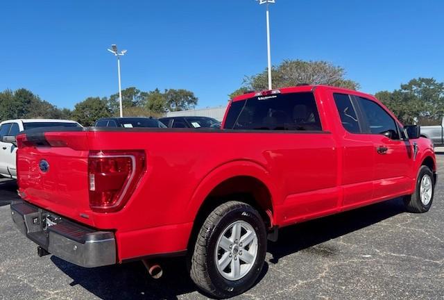 Ford F-150 XLT 2WD SuperCab 8' Box 2022 Ford F-150 XLT 2WD SuperCab 8' Box 2022