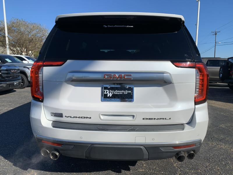 GMC Yukon Denali 2WD 2021