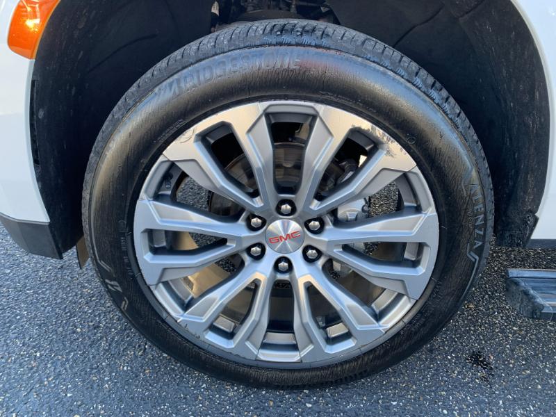 GMC Yukon Denali 2WD 2021