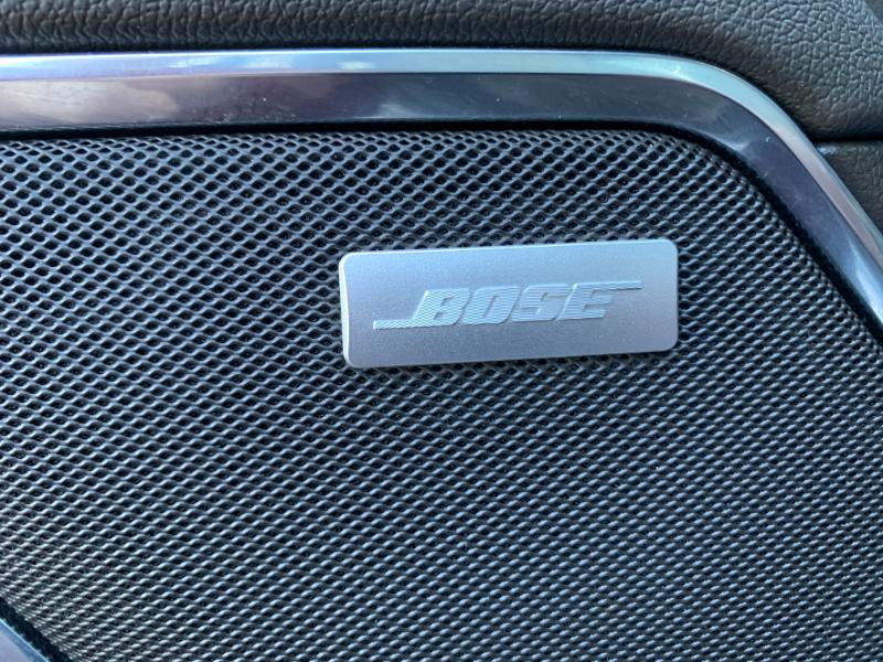 GMC Sierra 1500 SLT Crew Cab 4WD 2023