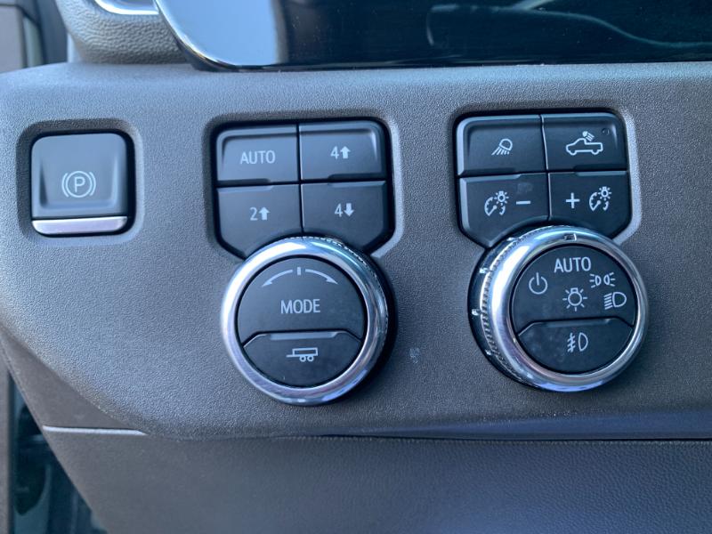 GMC Sierra 1500 SLT Crew Cab 4WD 2023