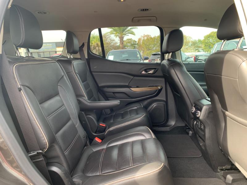 GMC Acadia Denali AWD 2019