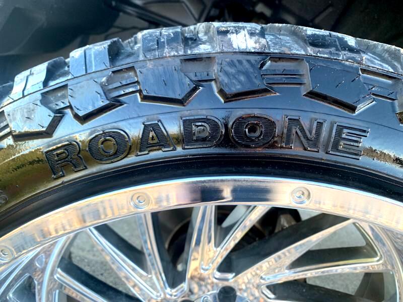 RAM 1500 Classic Tradesman Crew Cab SWB 2WD 2022