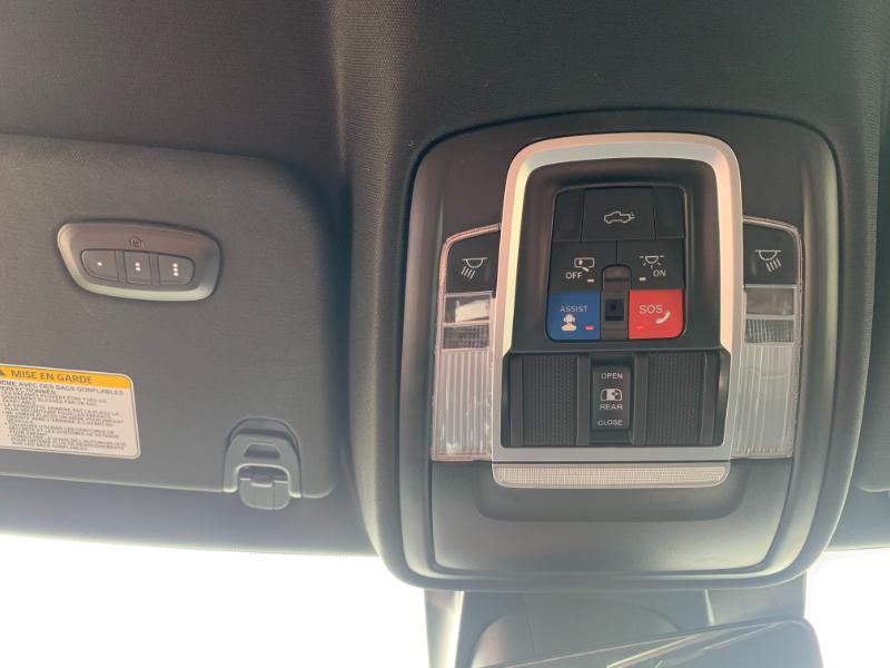 RAM 1500 Limited Crew Cab SWB 4WD 2023