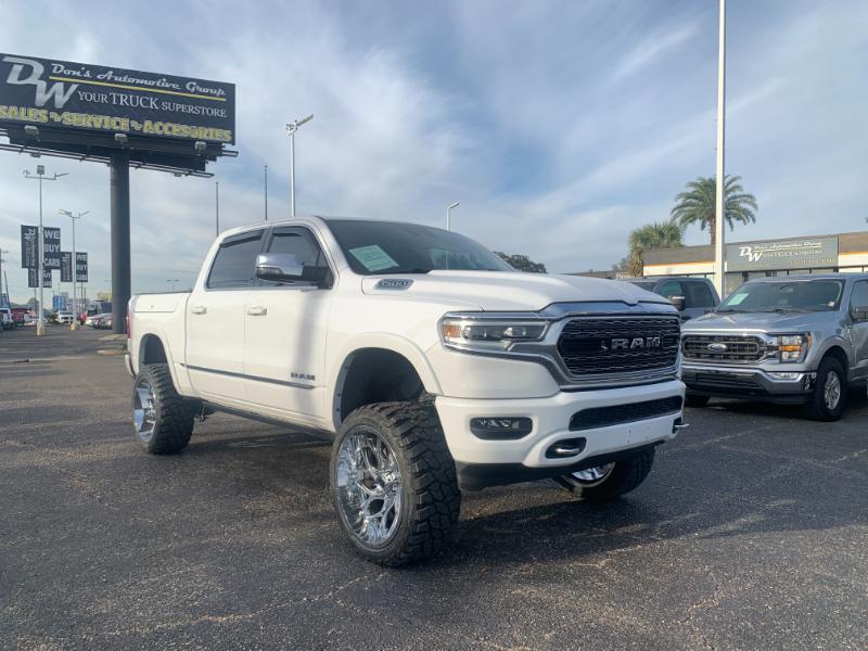 RAM 1500 Limited Crew Cab SWB 4WD 2023
