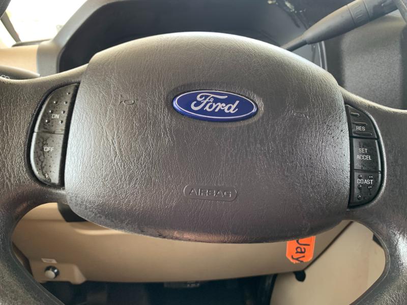 Ford Econoline E450 2017