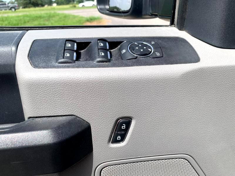 Ford F-250 SD XL Crew Cab 4WD 2022