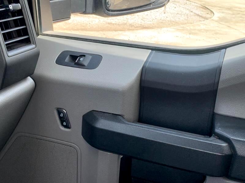 Ford F-250 SD XL Crew Cab 4WD 2022