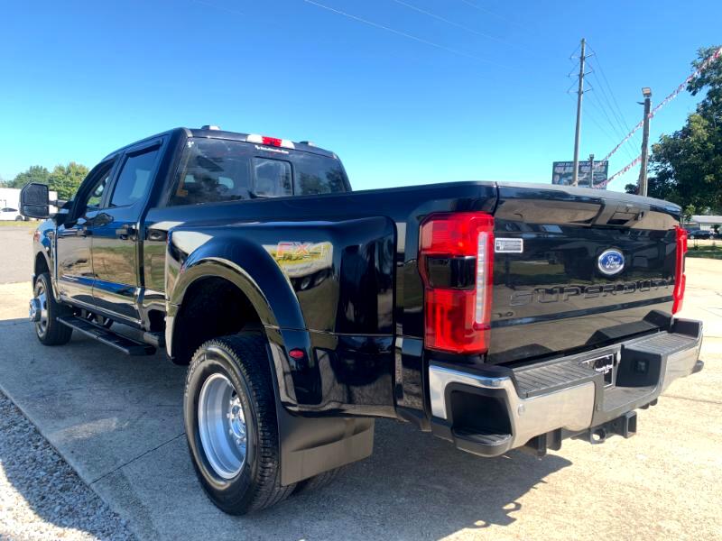 Ford F-350 SD XL Crew Cab Long Bed DRW 4WD 2024